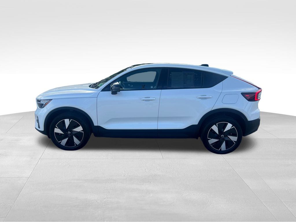 2024 Volvo C40 Recharge photo 2