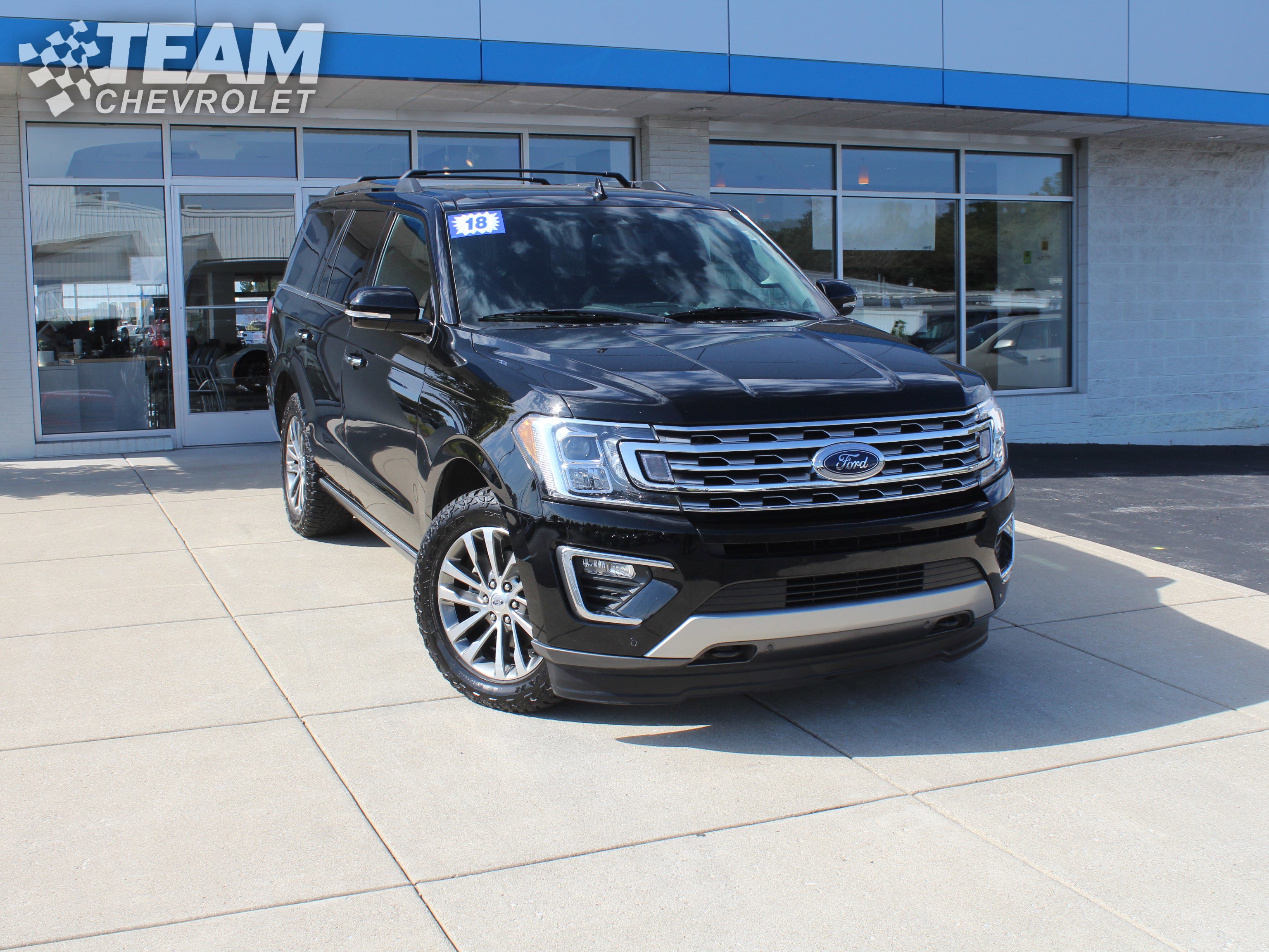 2018 Ford Expedition Limited photo 2