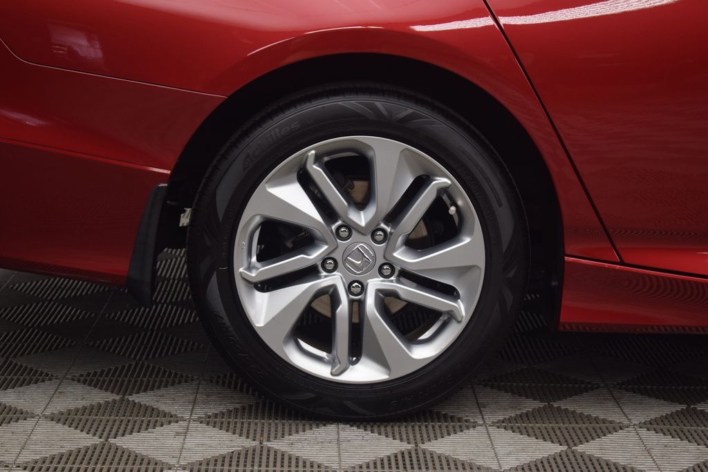 2018 Honda Accord LX photo 21