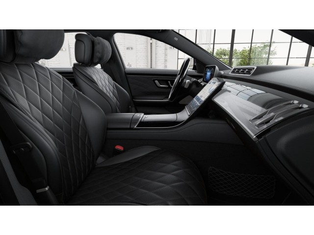 2025 Mercedes Benz S 580 4MATIC photo 4