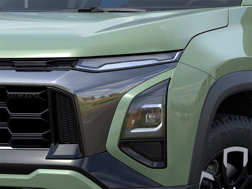 2026 Chevrolet Equinox ACTIV photo 8