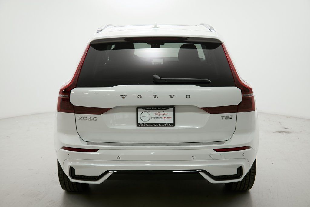 2026 VOLVO XC60 - Image 7