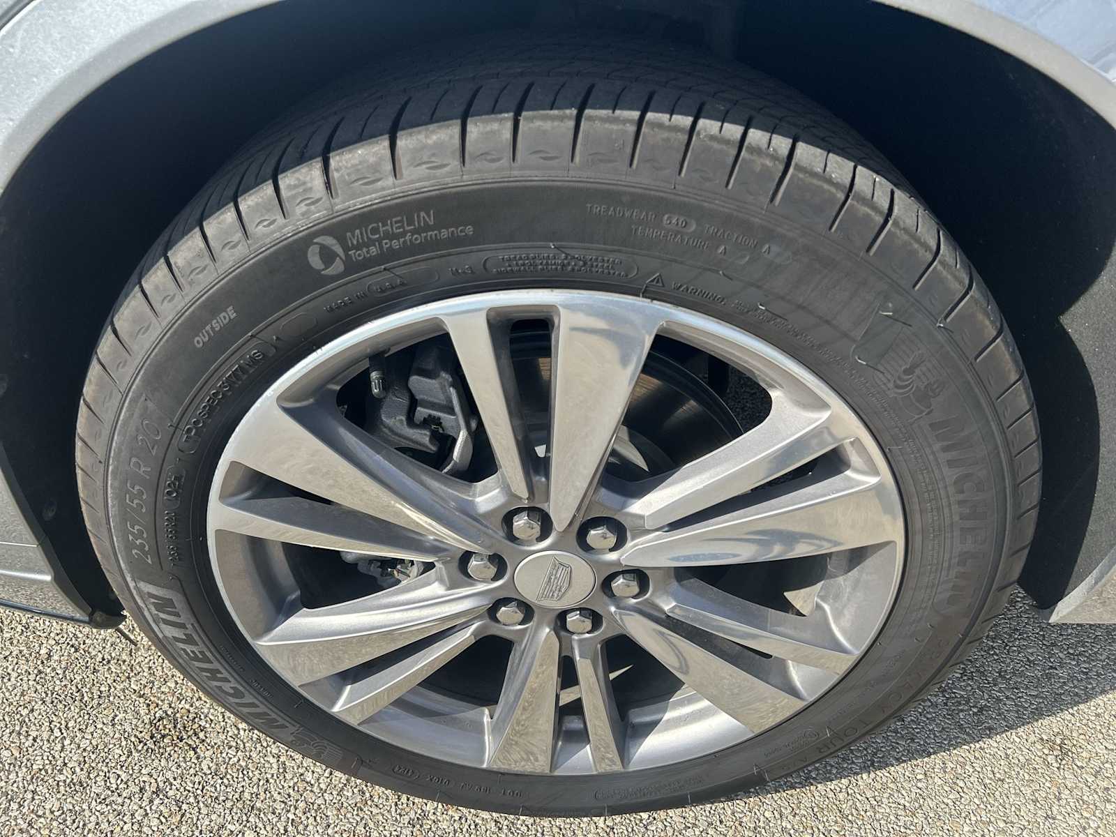 2025 Cadillac XT6 Premium Luxury photo 33