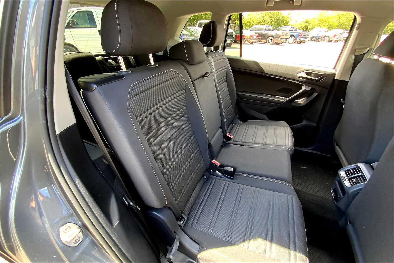 2023 Volkswagen Tiguan S photo 17
