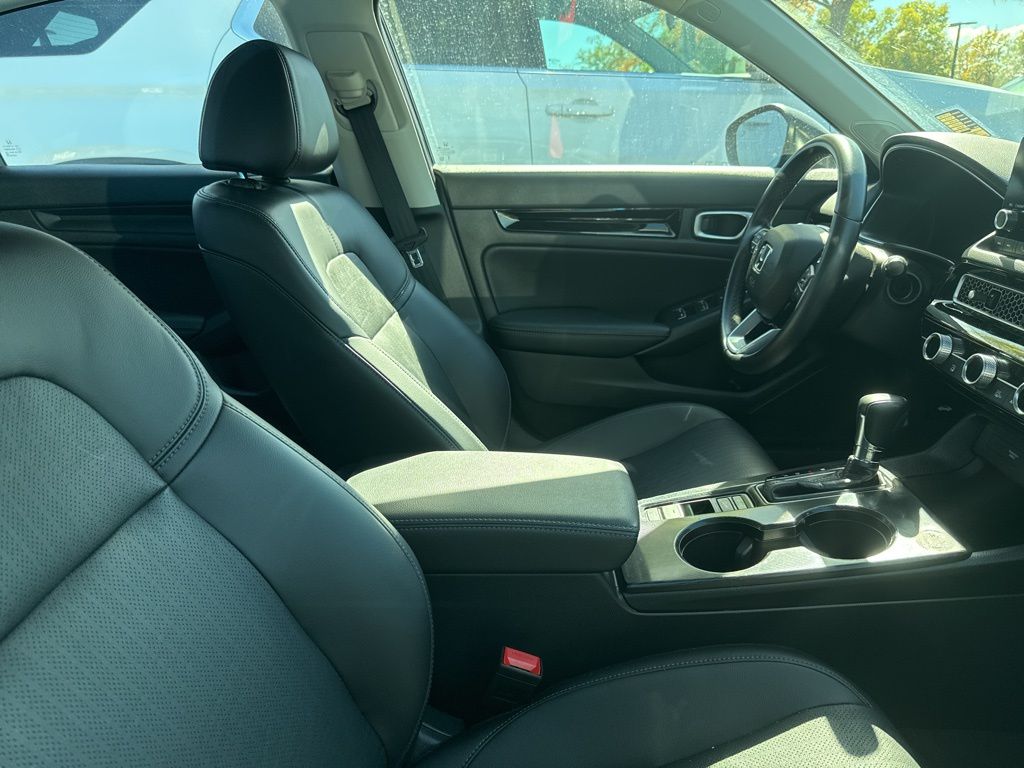 2023 Honda Civic EX-L photo 2