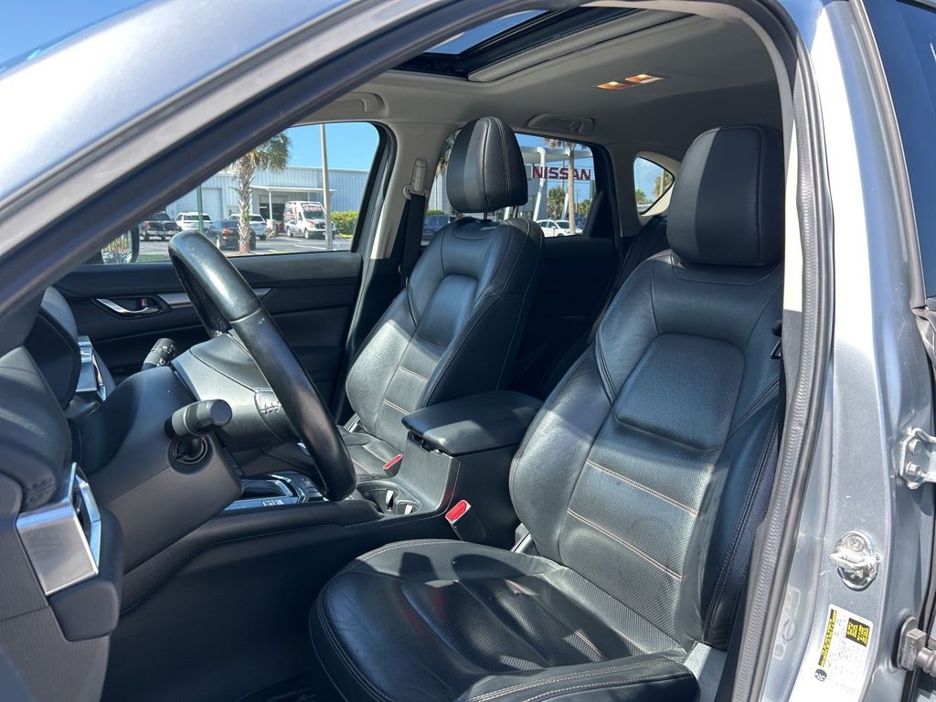 2023 Mazda CX-5 2.5 S Preferred photo 14