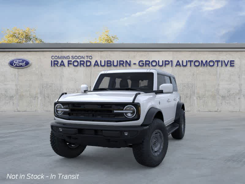 2025 Ford Bronco Outer Banks photo 2