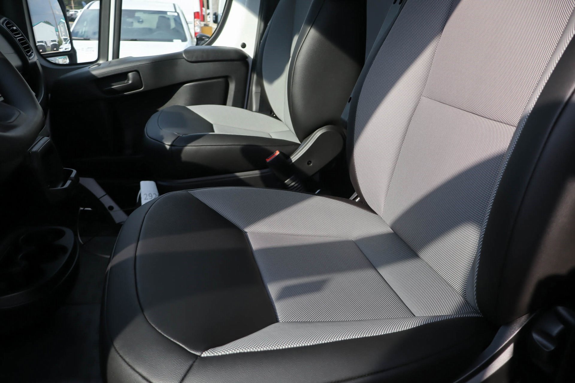 2026 Ram ProMaster 1500 photo 16