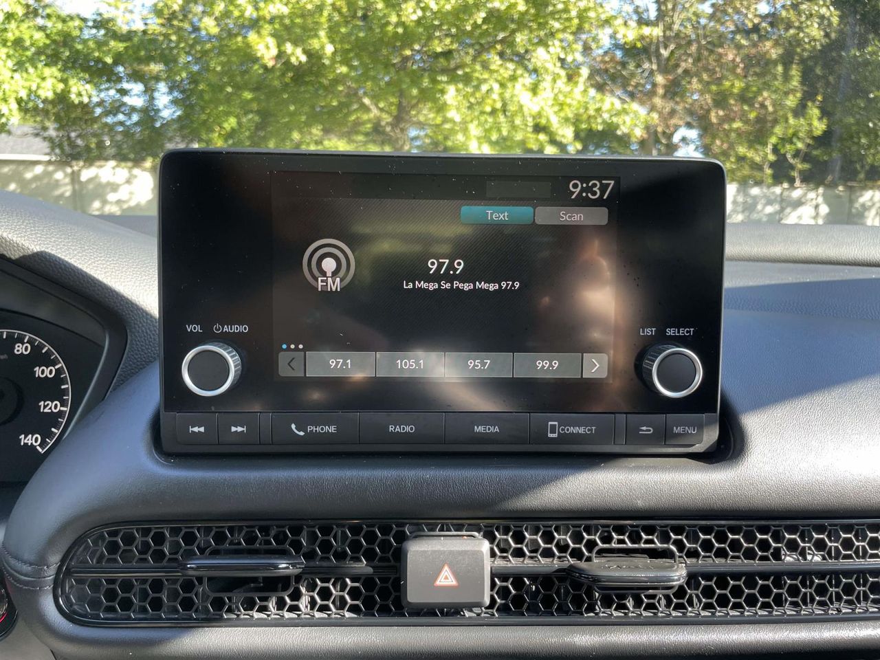 2023 Honda HR-V LX photo 21