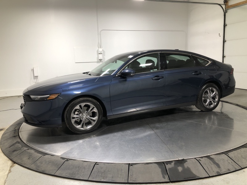 2024 Honda Accord EX photo 4