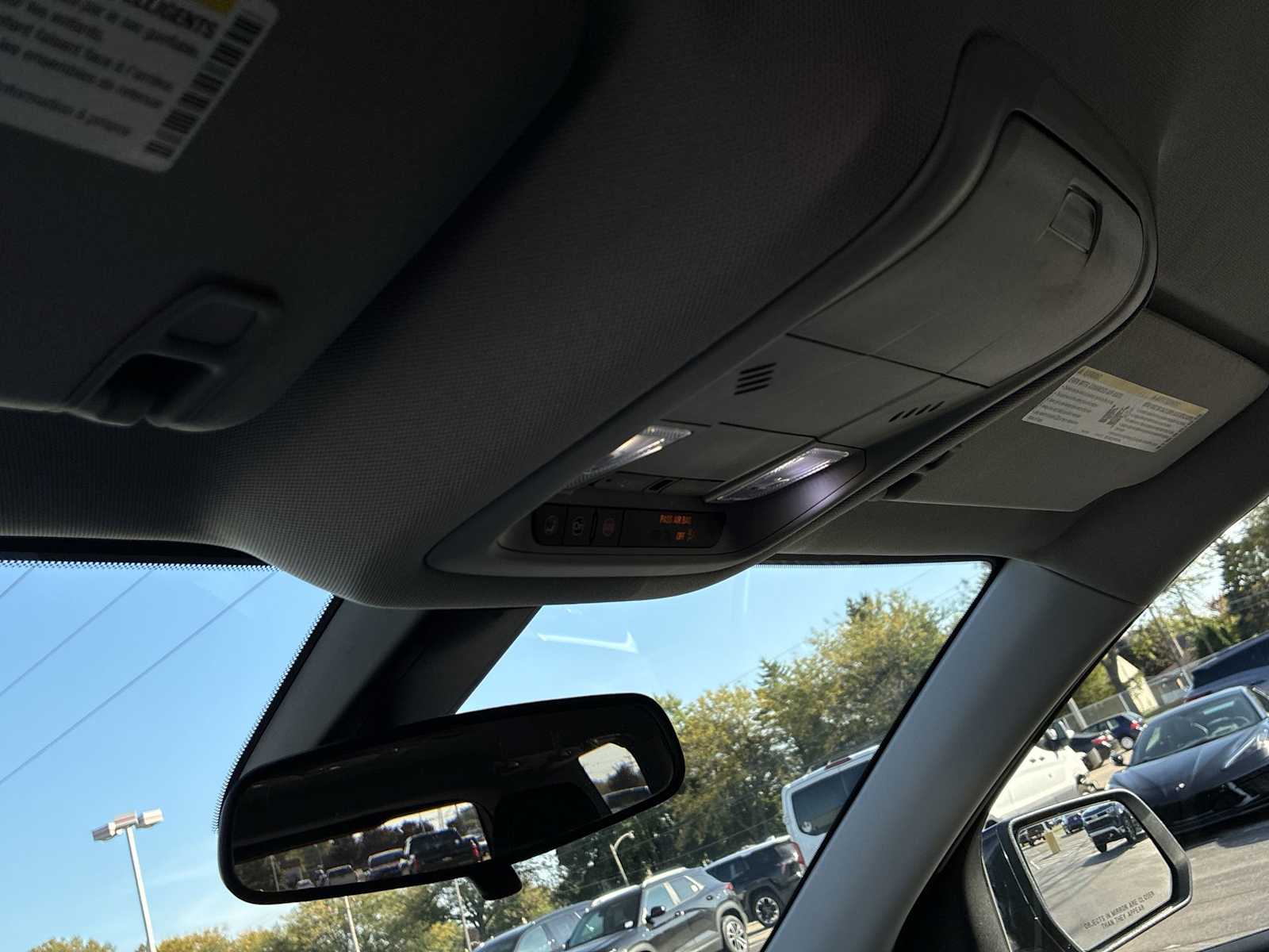 2020 Gmc Acadia SLE photo 31