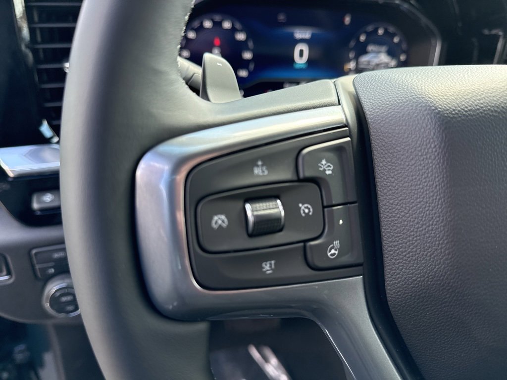 2025 Chevrolet Silverado 1500 LTZ photo 17