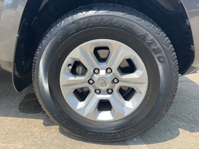 2022 Toyota 4Runner SR5 Premium photo 34