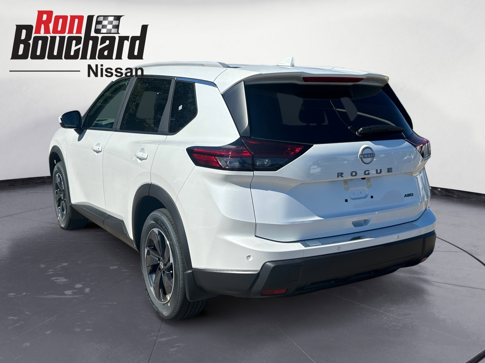 2026 Nissan Rogue SV photo 4