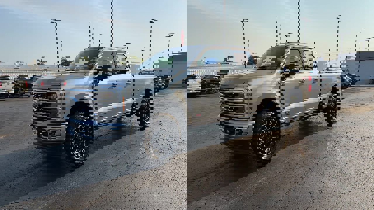2024 Ford F-350 XL photo 4