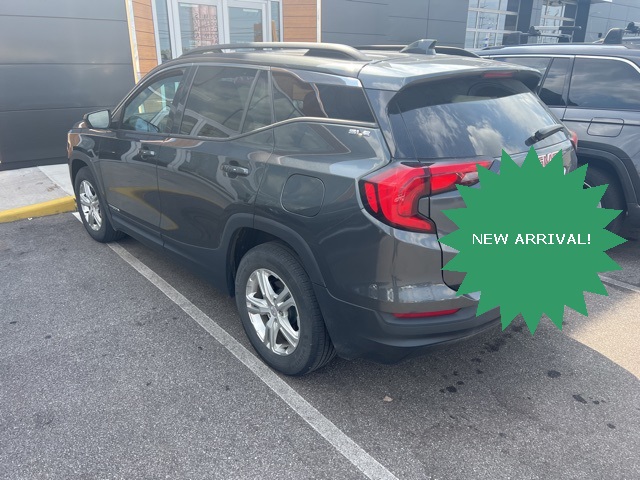 2020 Gmc Terrain SLE photo 2