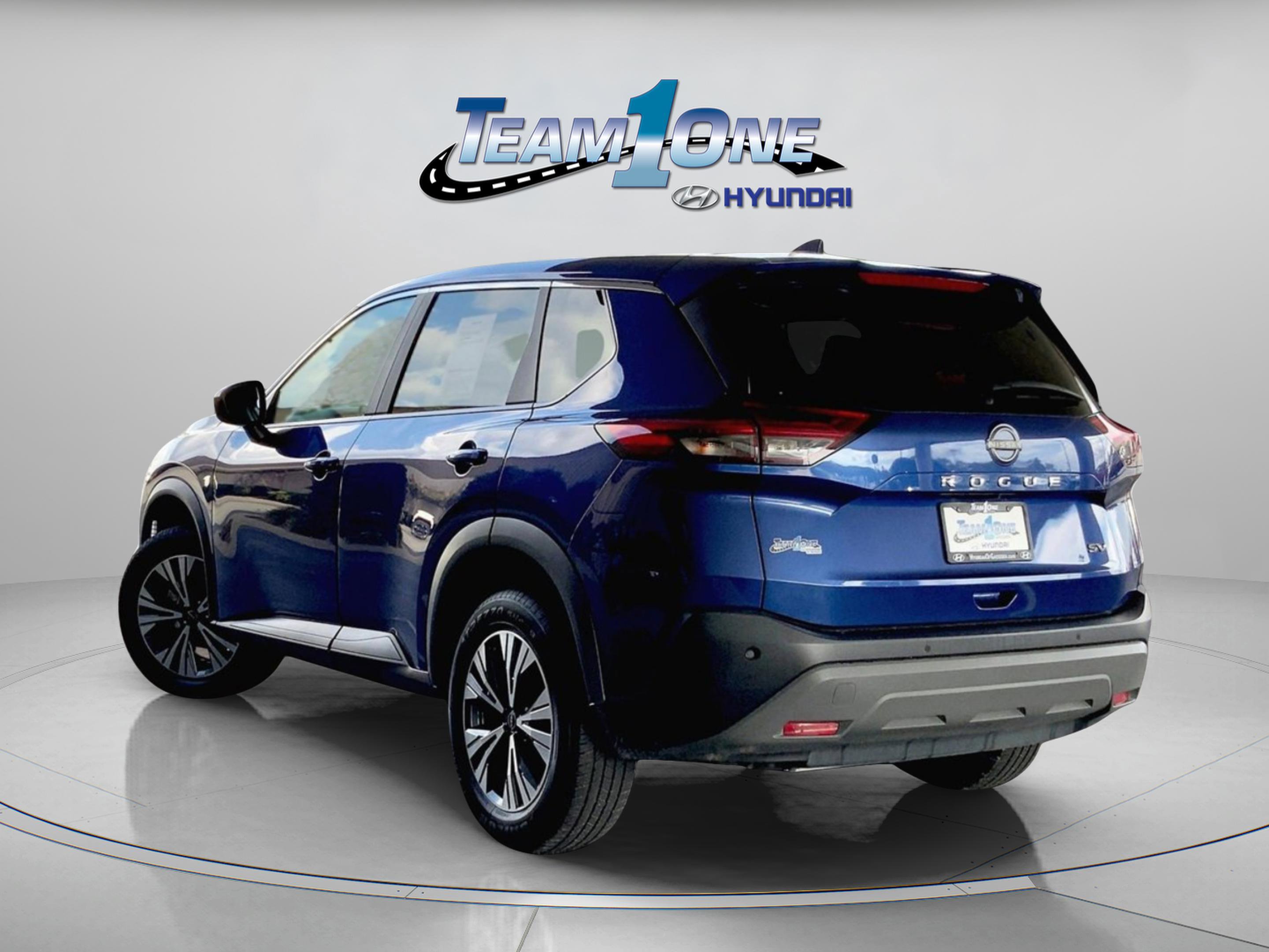 2023 Nissan Rogue SV photo 4