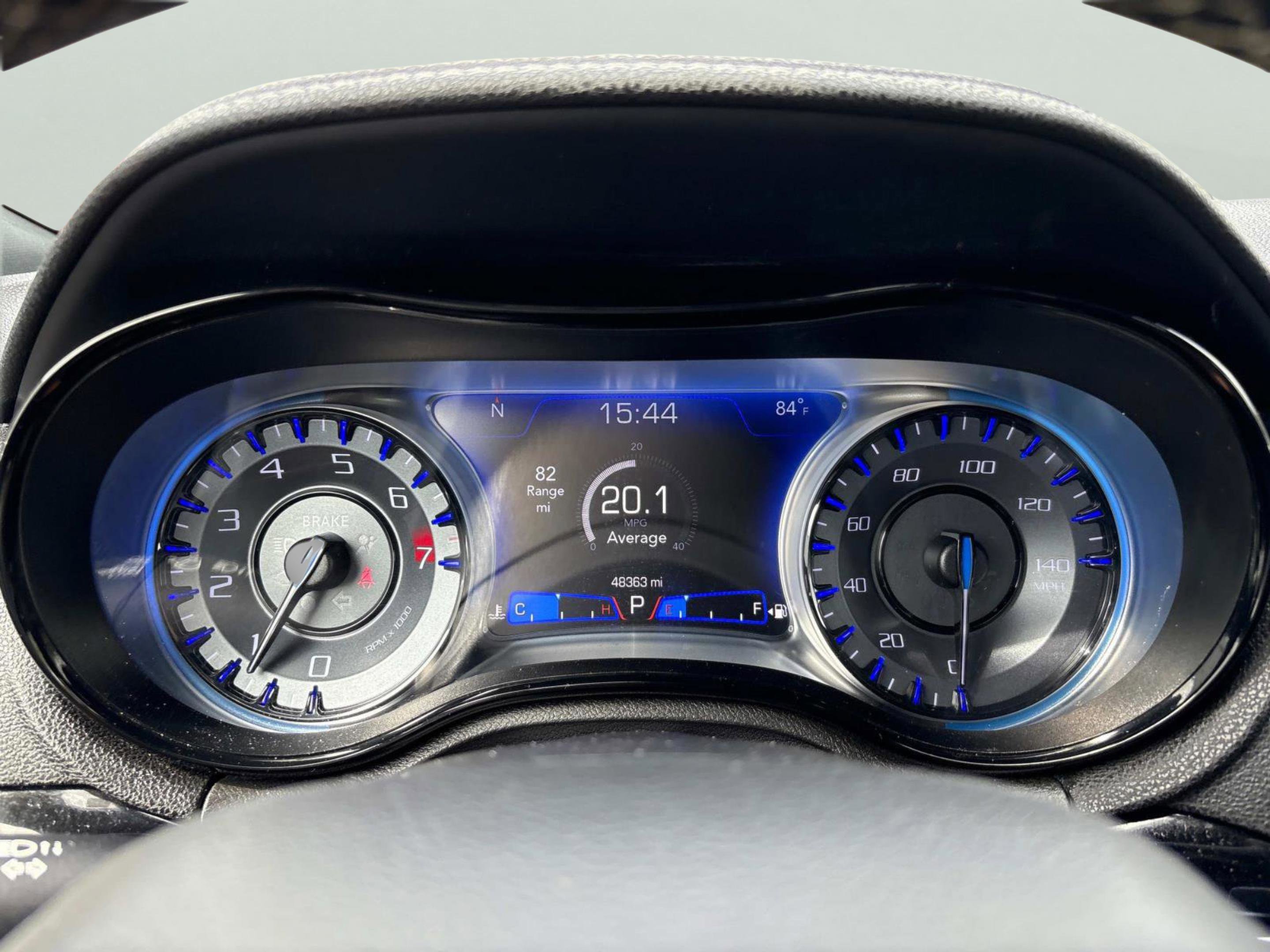 2022 Chrysler 300 S photo 29