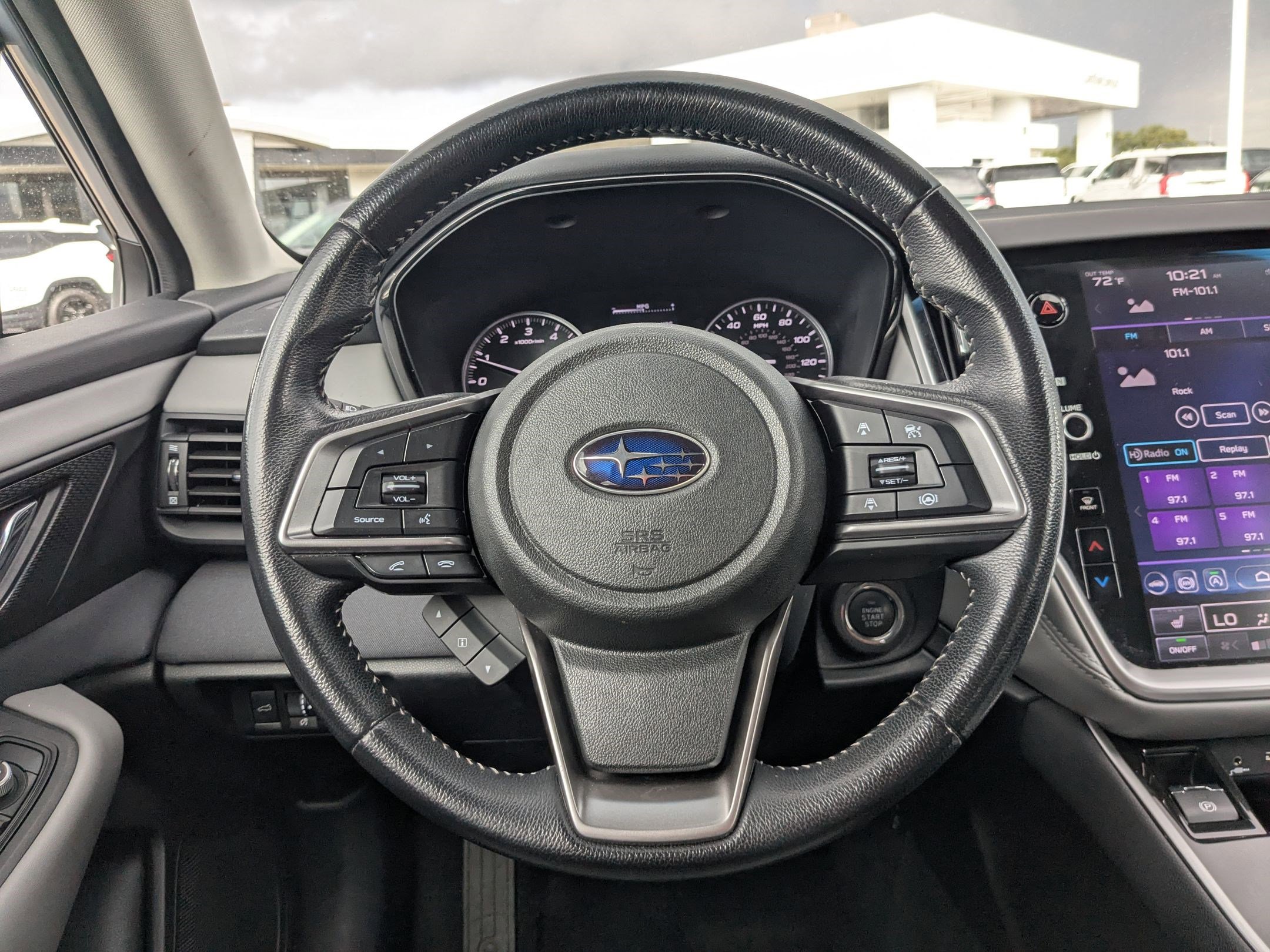 2022 Subaru Outback Premium photo 15