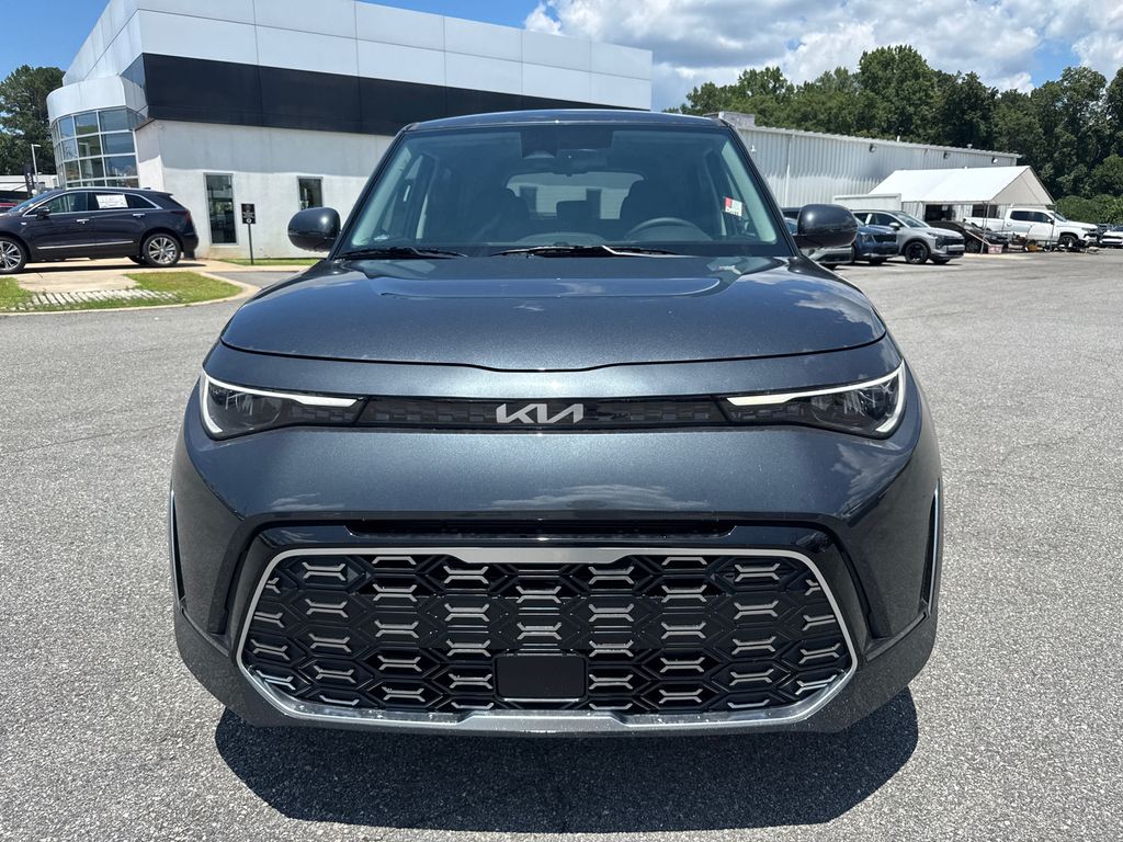 2025 Kia Soul GT-Line photo 6