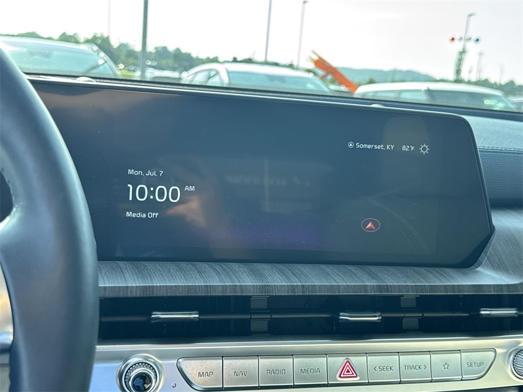 2024 Kia Telluride EX photo 18