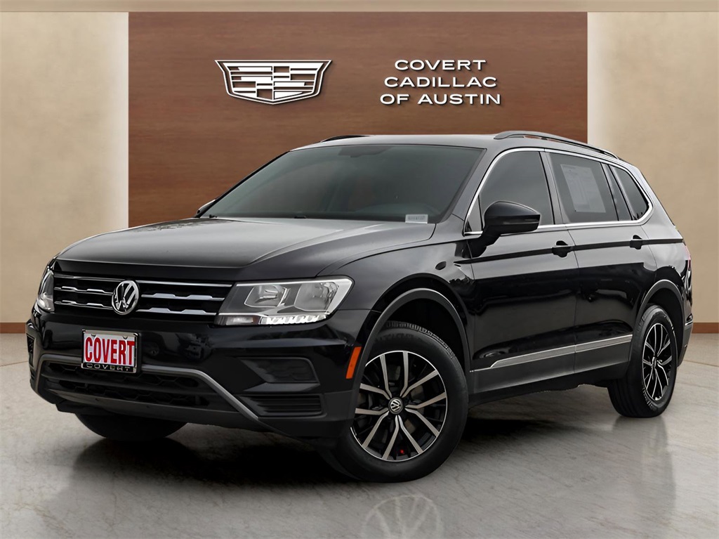 2021 Volkswagen Tiguan SE's photo