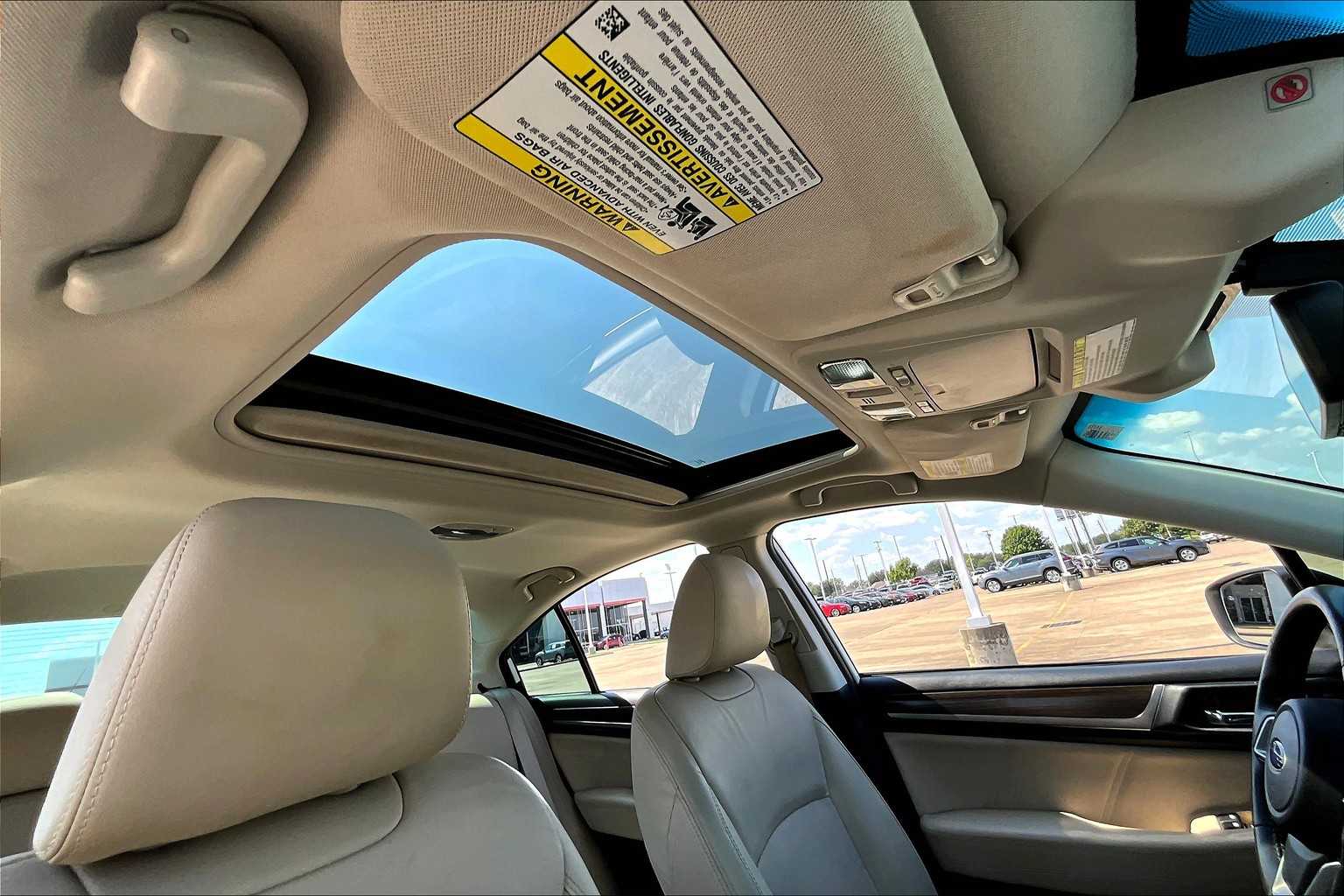 2018 Subaru Legacy Limited photo 9