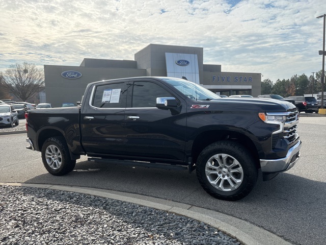 2024 Chevrolet Silverado 1500 LTZ's photo