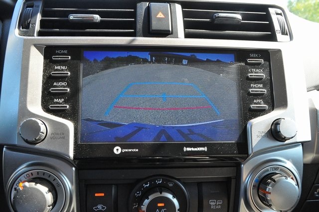 2024 Toyota 4Runner SR5 4WD photo 32