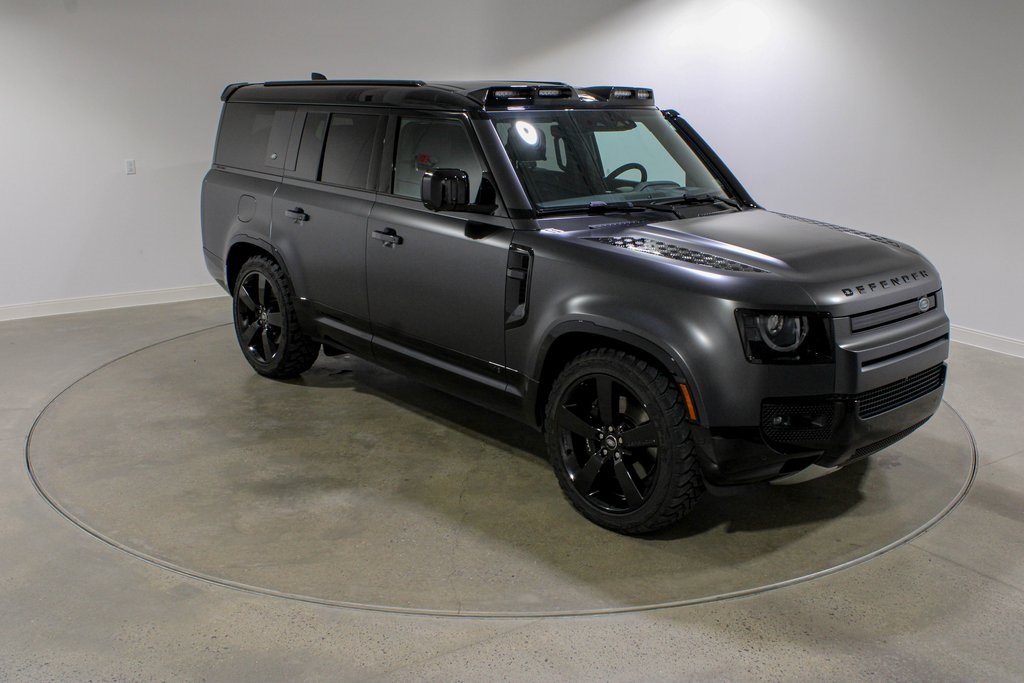 2024 Land Rover Defender 130 V8 photo 7