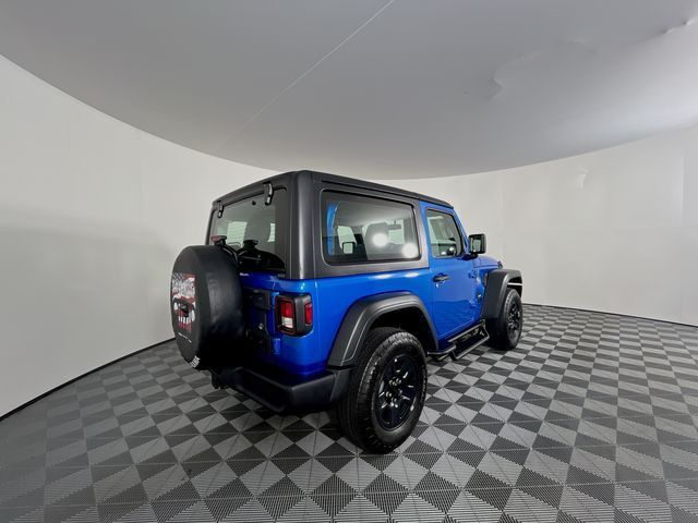 2025 Jeep Wrangler Sport photo 9
