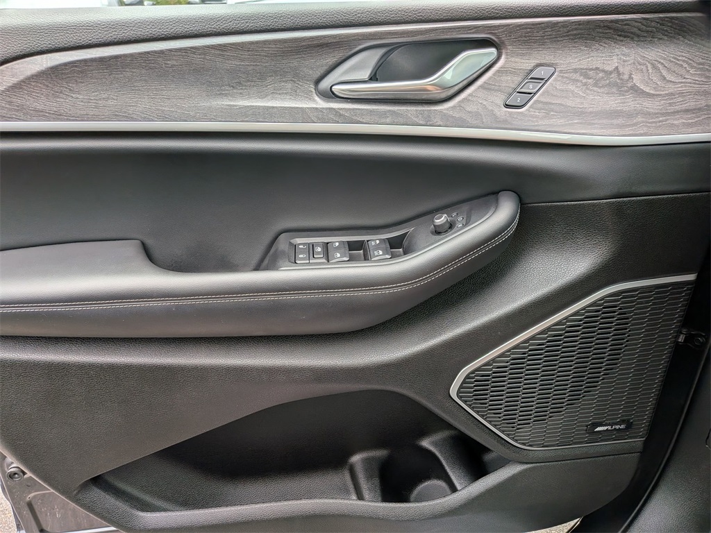 2022 Jeep Grand Cherokee Limited photo 5