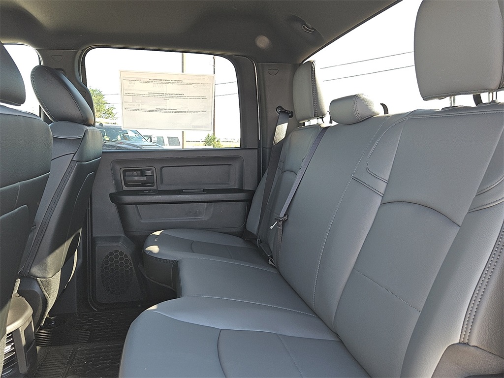 2026 Ram 3500 Tradesman photo 11
