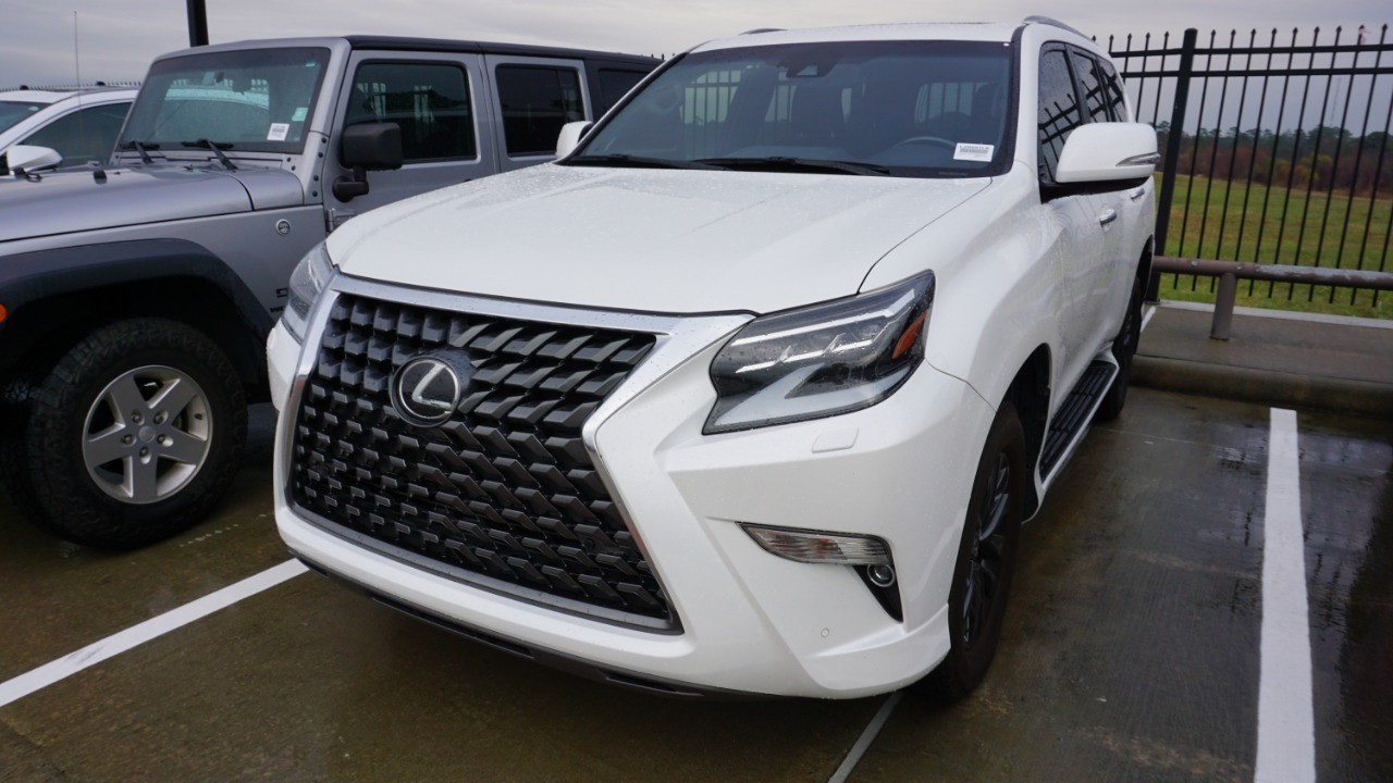 2020 Lexus GX Premium's photo