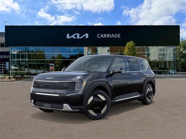 2026 Kia EV9 Light's photo