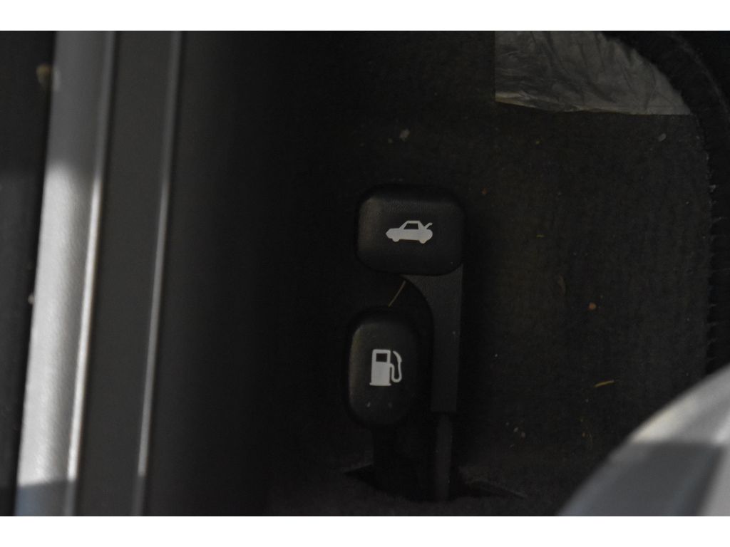 2024 Hyundai Elantra SEL Convenience photo 10