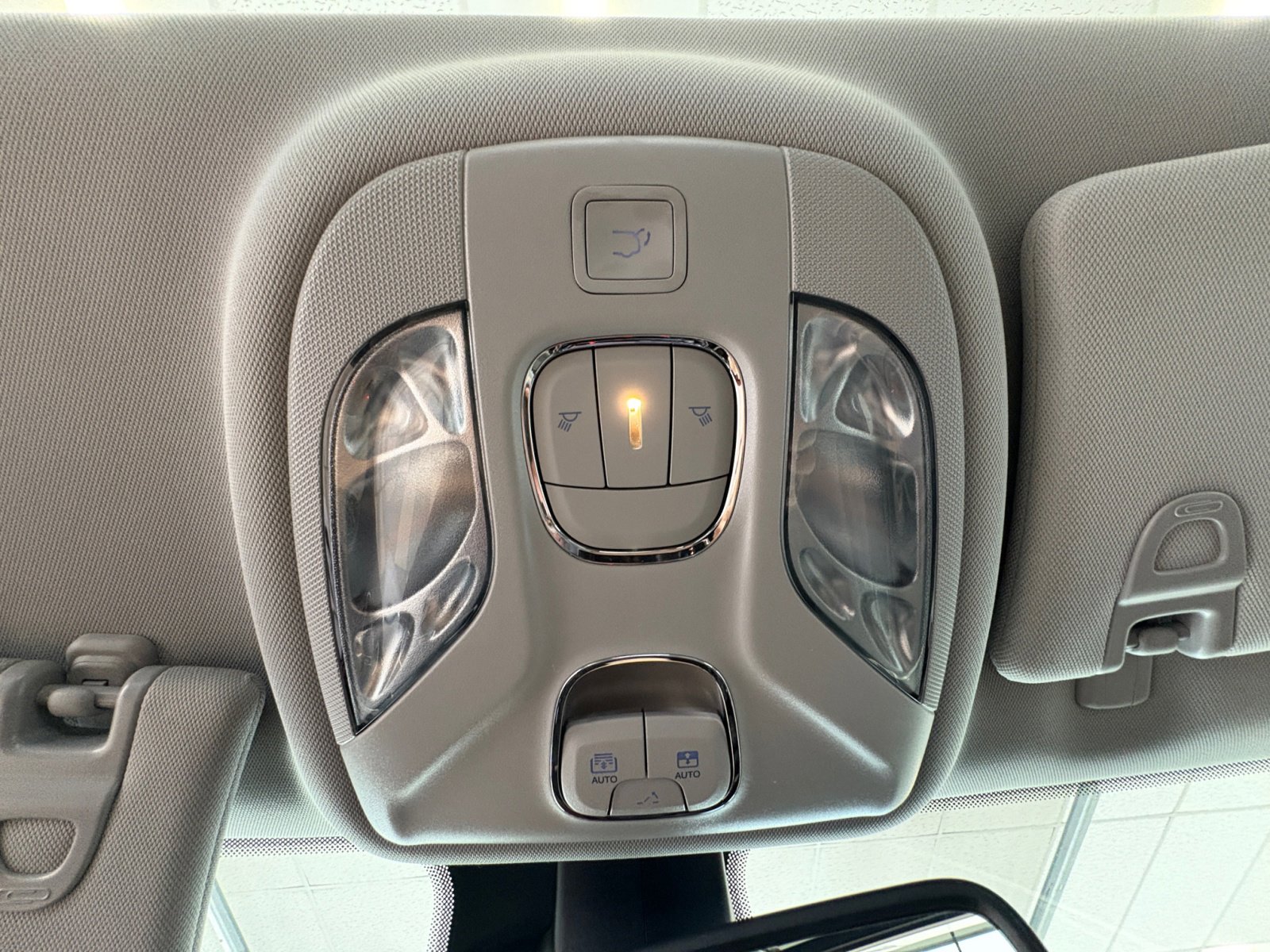 2022 Jeep Compass Latitude photo 23