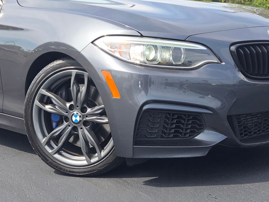 2016 Bmw M235i 2-Series photo 3