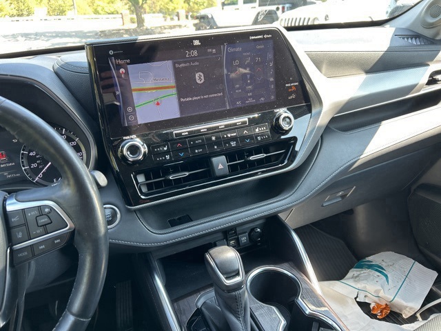 2020 Toyota Highlander Platinum photo 9