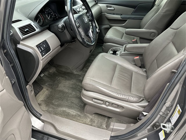 2012 Honda Odyssey EX-L photo 3