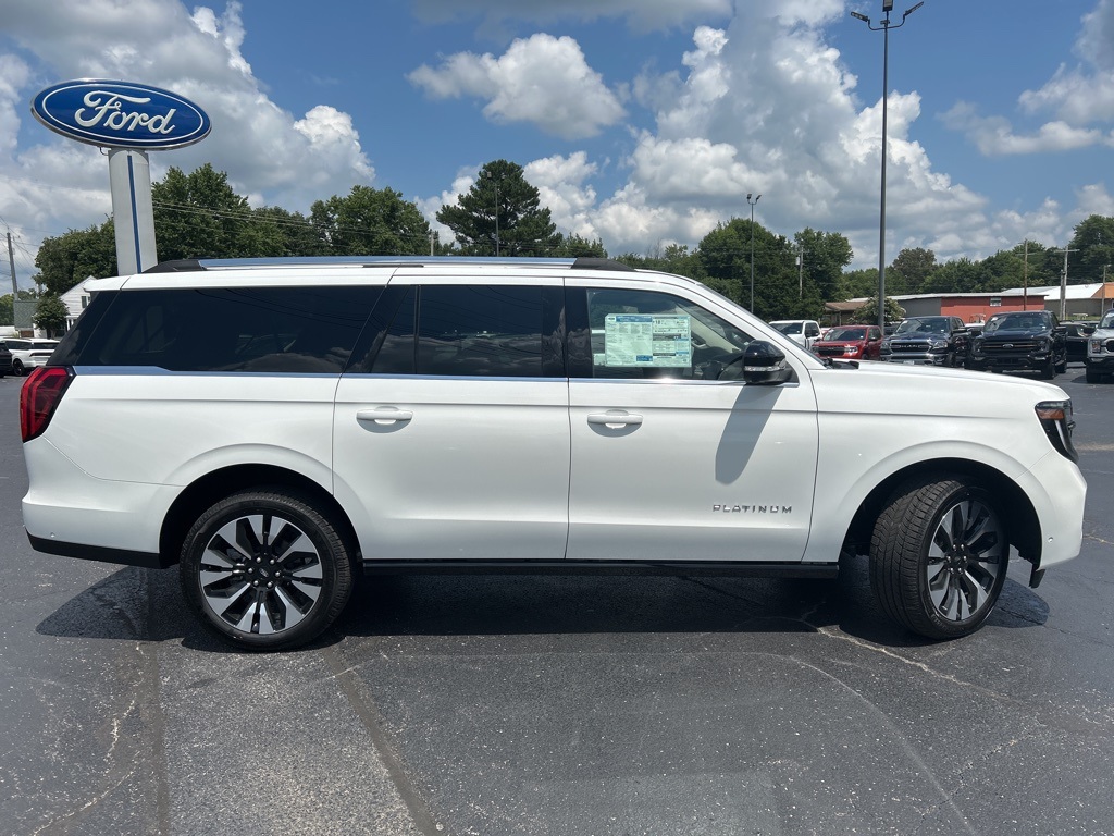 2025 Ford Expedition Platinum MAX photo 8