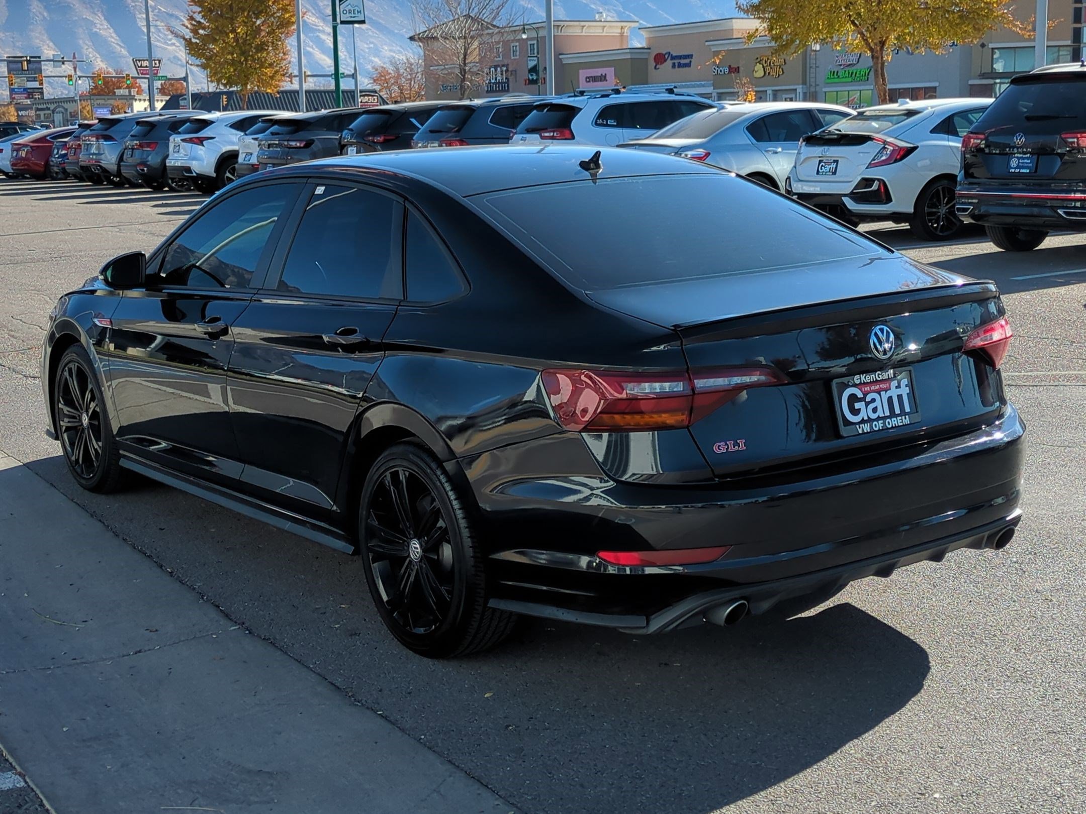 2019 Volkswagen Jetta GLI Anniversary Edition photo 2
