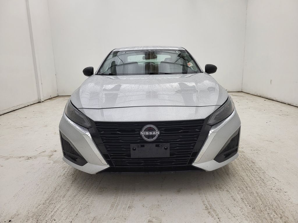 2024 Nissan Altima 2.5 SV photo 16