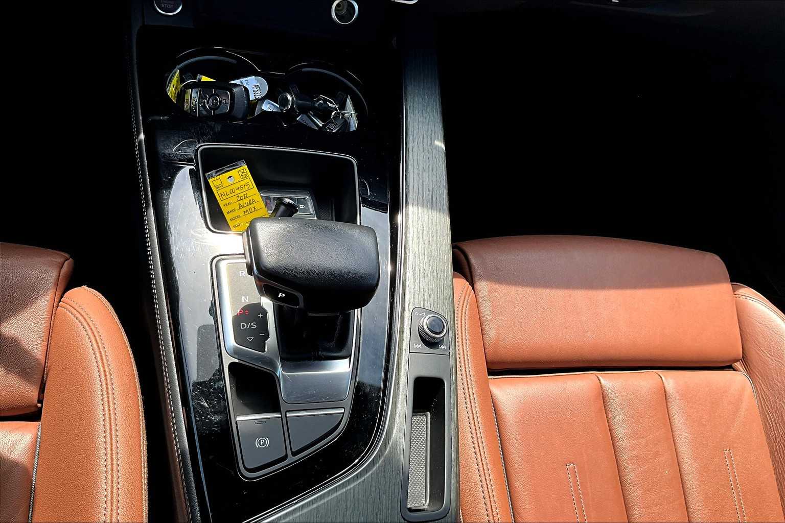 2022 Audi A4 S line Quattro Premium Plus photo 31