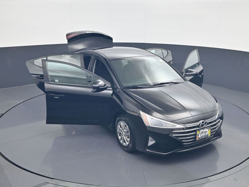 2019 Hyundai Elantra SE photo 29