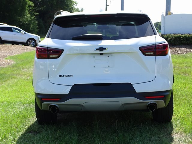 2023 Chevrolet Blazer 2LT photo 4