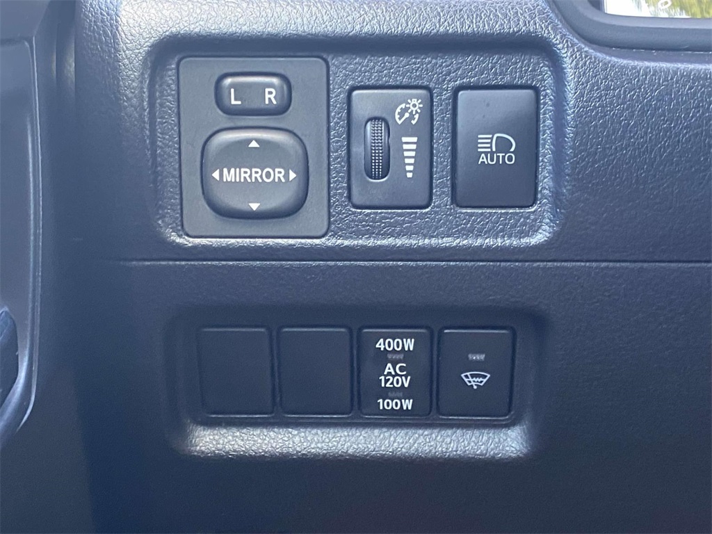 2022 Toyota 4Runner SR5 photo 24