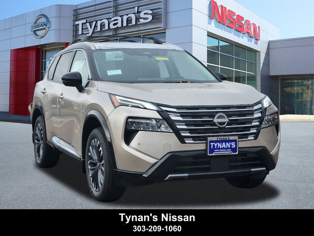 2026 Nissan Rogue Platinum's photo