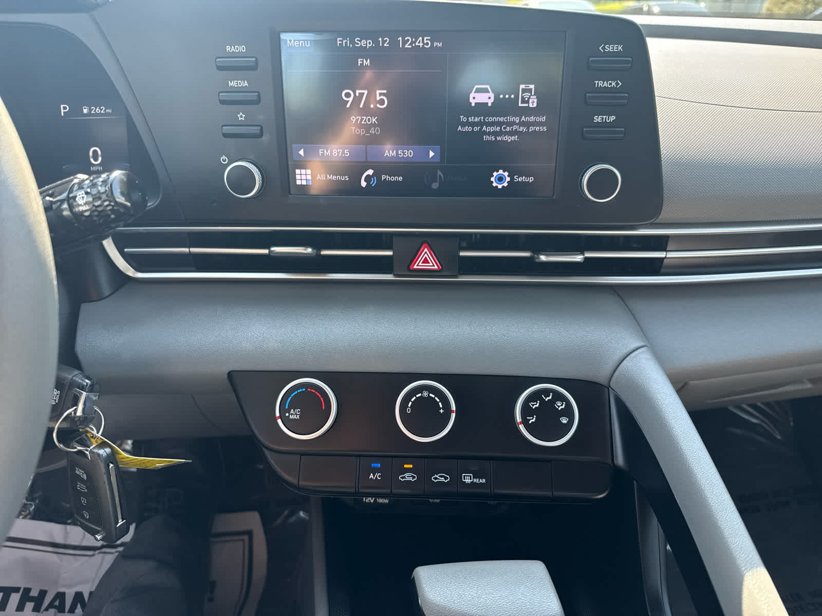 2021 Hyundai Elantra SE photo 18