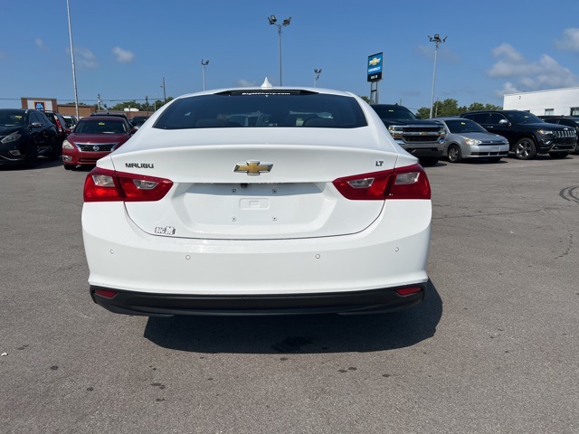 2023 Chevrolet Malibu 1LT photo 3